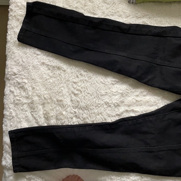 Black straight leg jeans with front seam detail. - Picture 5 of 6